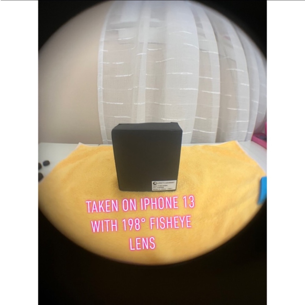 🦋HP🦋 4-in-1 Revolving Camera Lens - Picture 12 of 16